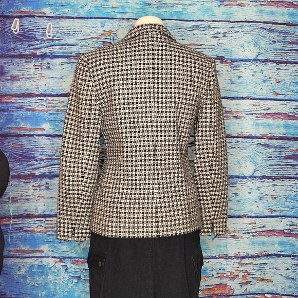 TALBOTS B&W Wool Btn-Up Blazer - Picture 4 of 7